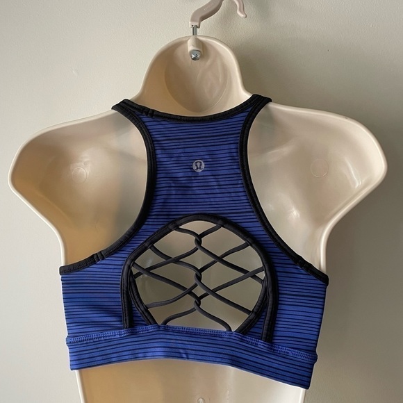 Lululemon Blue Black Stripe Racerback Sports Bra Size 6 - Picture 5 of 8